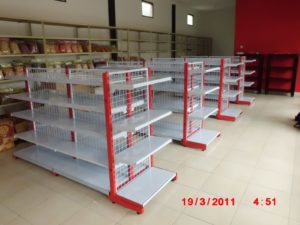 harga rak minimarket